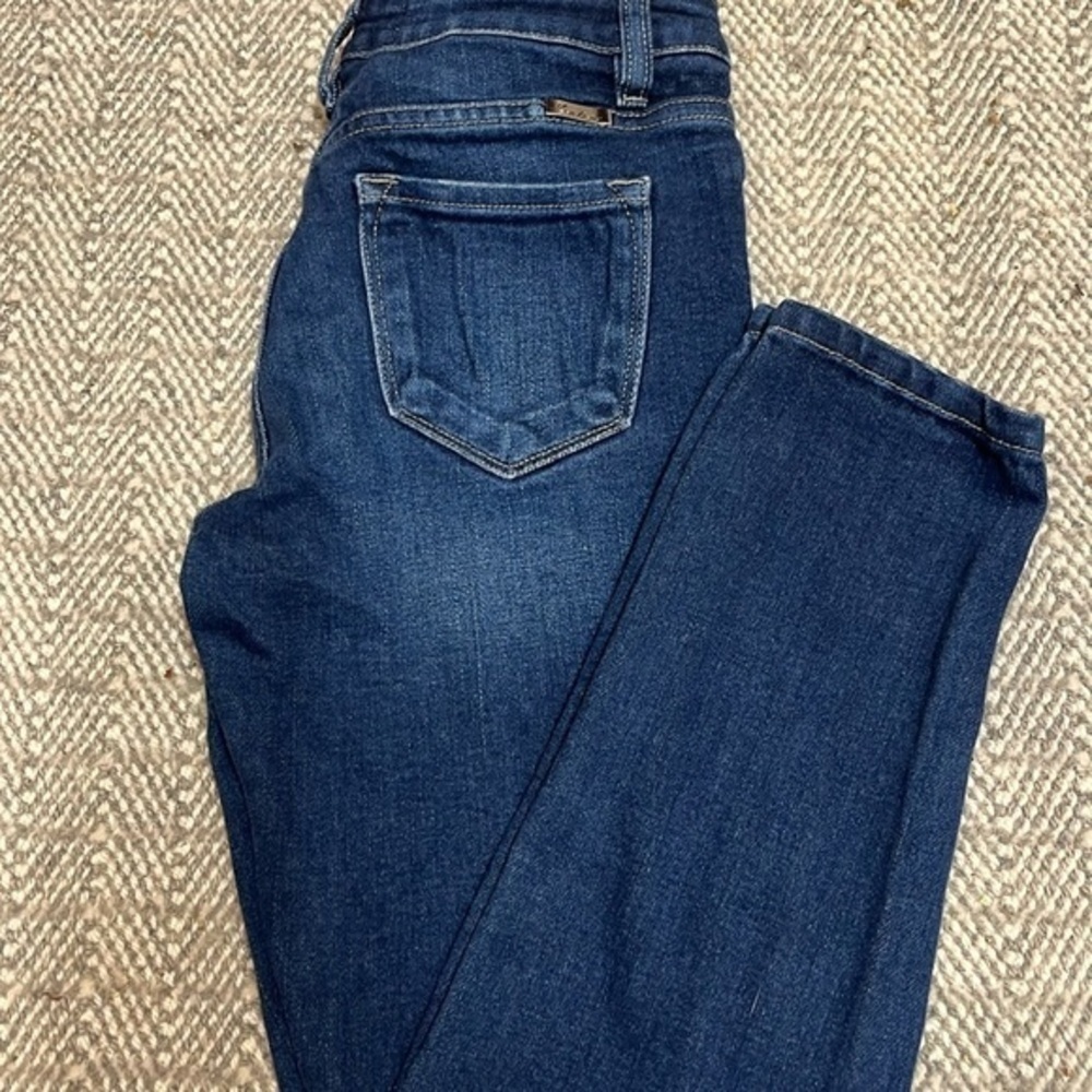 KanCan dark wash skinny jeans size 3